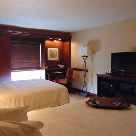 Hampton Inn & Suites Cleveland-Southeast-Streetsboro Esterno foto